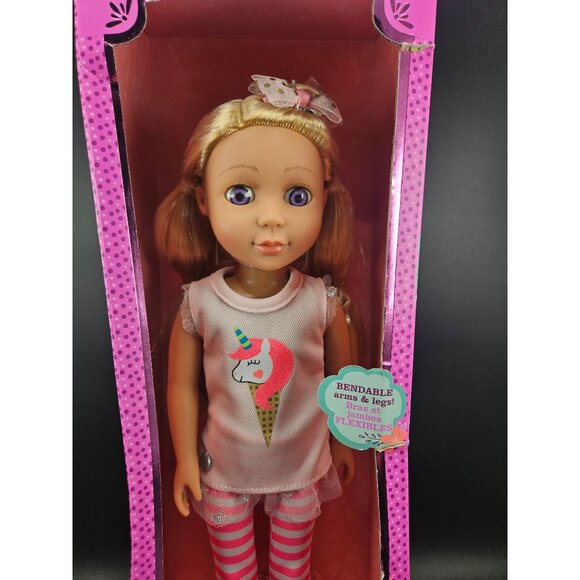 Glitter Girls Lacy 14" Poseable Fashion Doll with Outfit Shoes and Hair Accessor - Picture 5 of 5